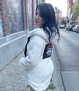 Sweat / Veste a capuche
