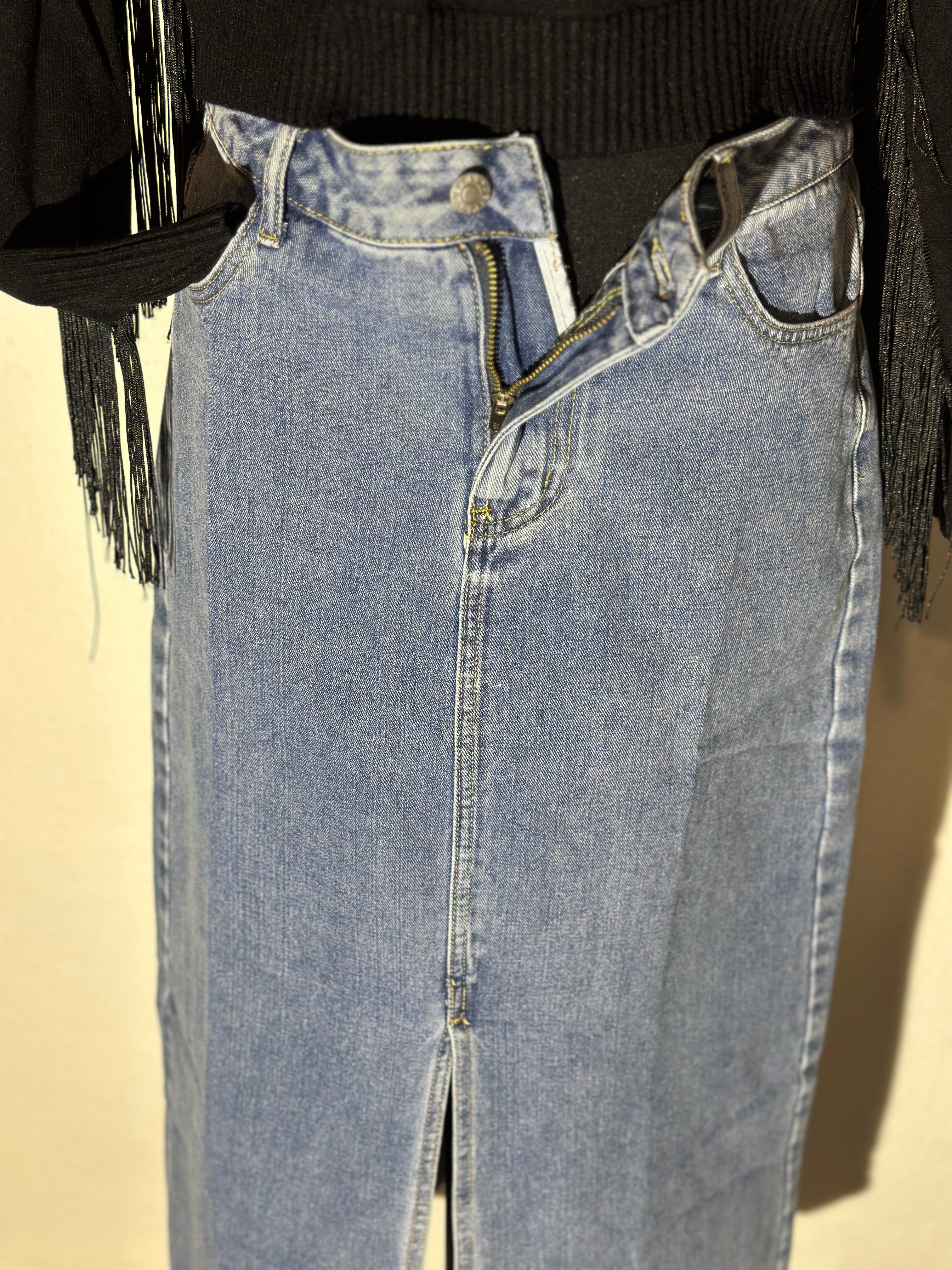 Maxi denim skirt