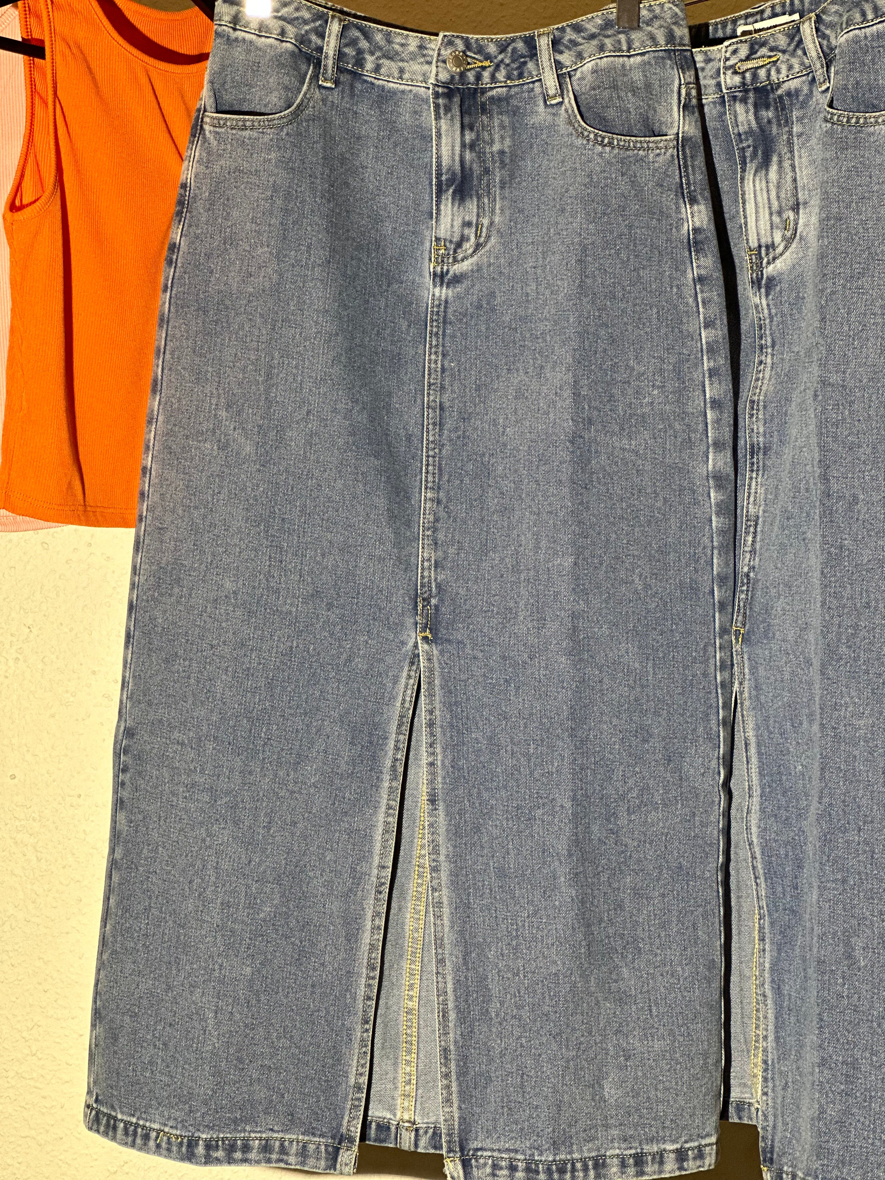 Maxi denim skirt